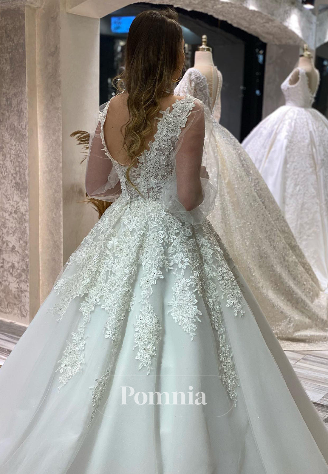 A-Line Long Sleeves V-Neck Floral Appliques Lace Wedding Dress