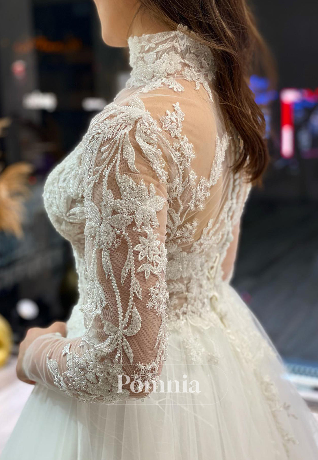 Charming A-Line High Neck Long Sleeves Floral Appliques Lace Wedding Dress