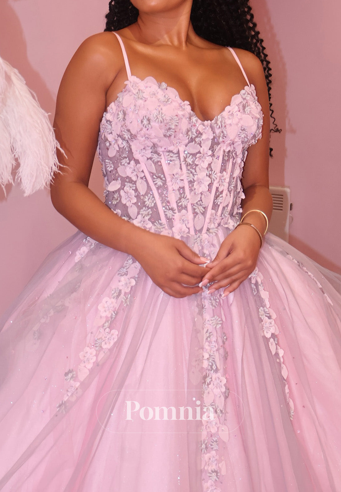 Blushing Pink Spaghetti Straps Sweetheart Appliques Lace Prom Dress