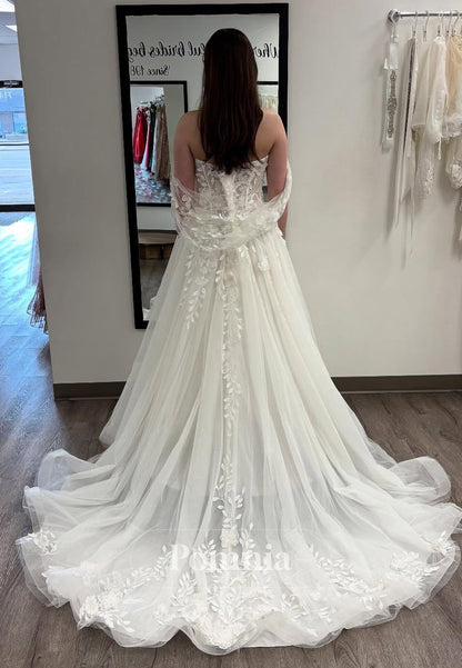 Charming A-Line Sweetheart Sleeveless Floral Appliques Wedding Dress