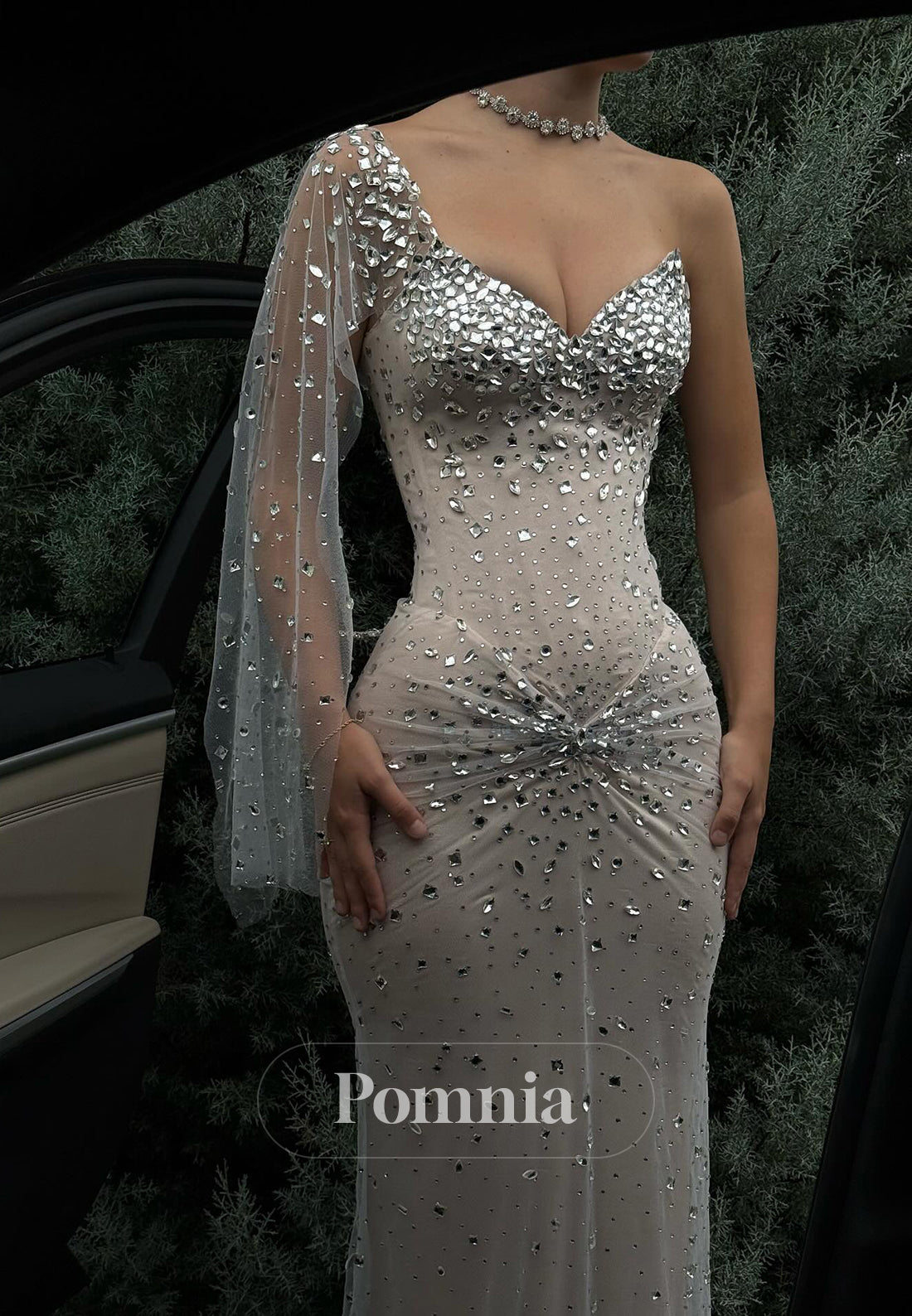 Sparkly One Shoulder Sleeveless Beads Prom Dress