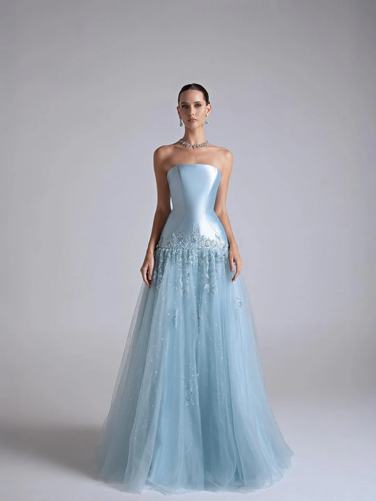 Strapless Sleeveless Long Pleated A-Line Prom Dress With Flower Appliqués