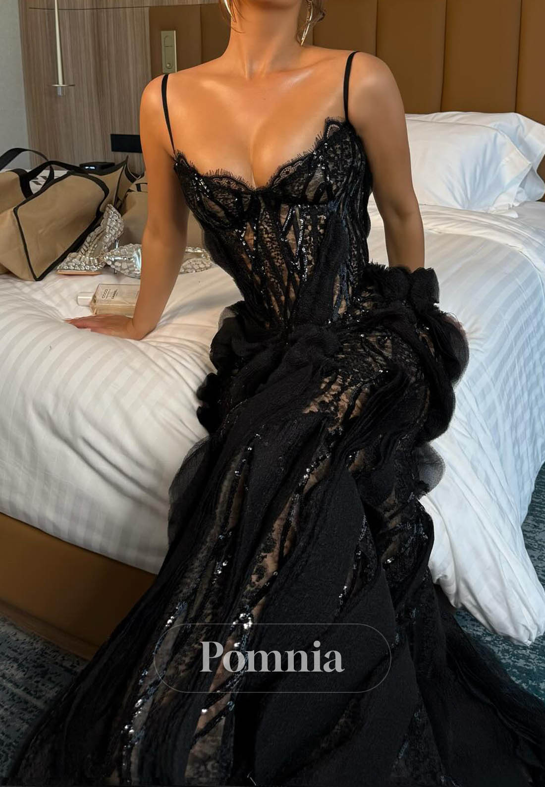 Spaghetti Straps Scoop Ruffles Mermaid Lace Prom Dress