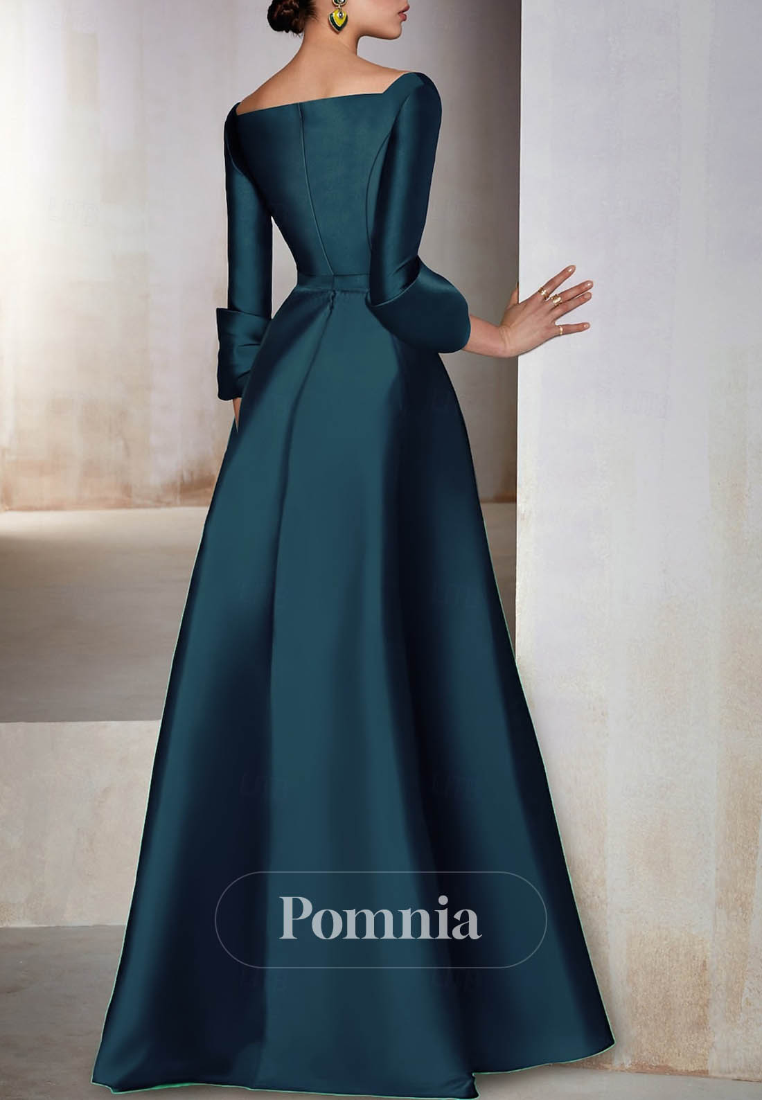 A-Line Long Sleeves Scoop Empire-Waist Evening Dress