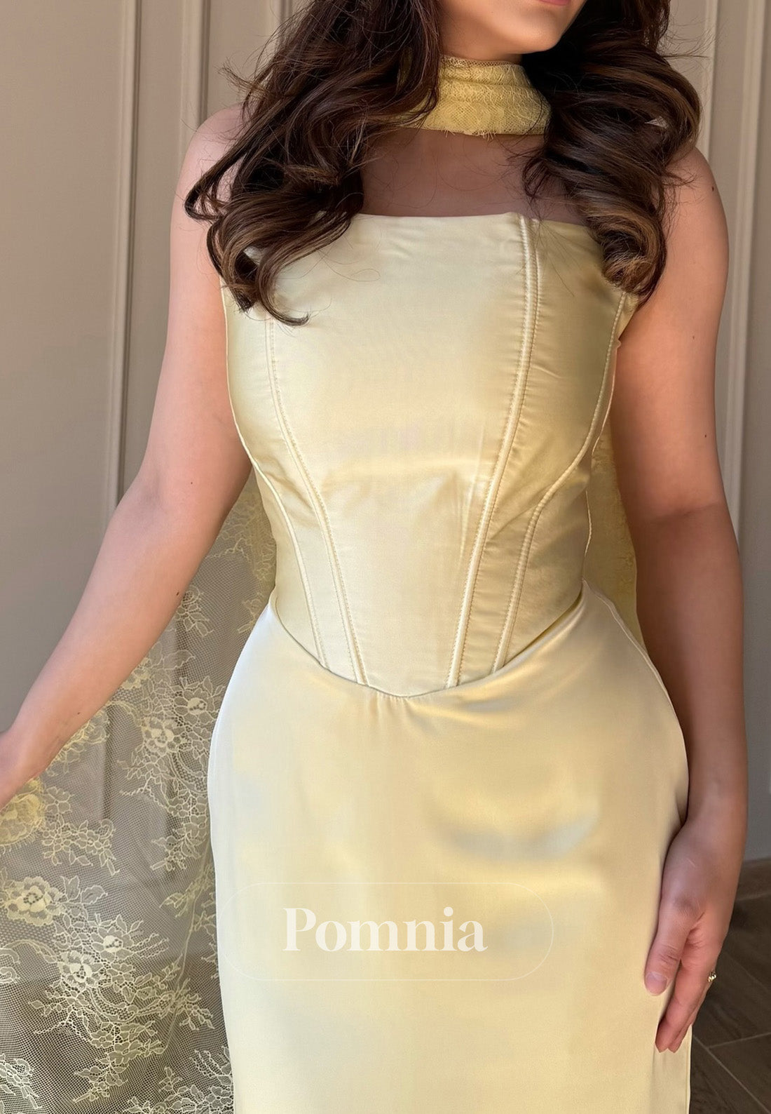 Charming A-Line Long Sleeves Ruched Sheath Prom Dress