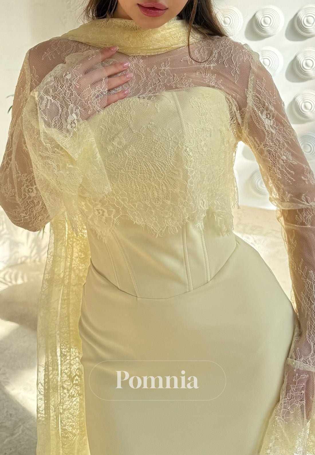 Charming A-Line Long Sleeves Ruched Sheath Prom Dress