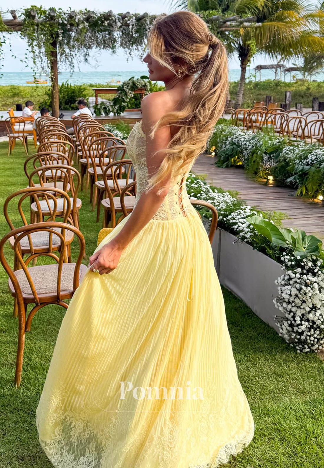 Daffodil Sleeveless Strapless A-Line Prom Dress