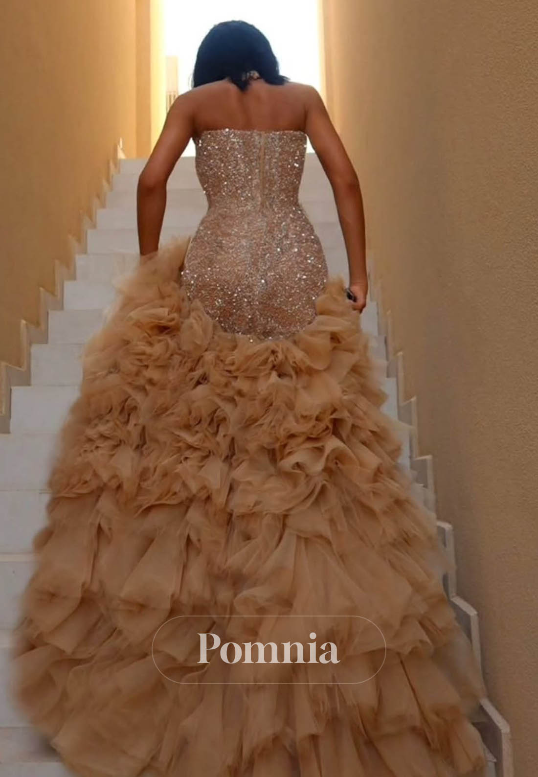 Charming Sleeveless Strapless Ruffles Evening Dress