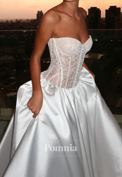 Simple Sleeveless Strapless Corset Tulle Wedding Dress