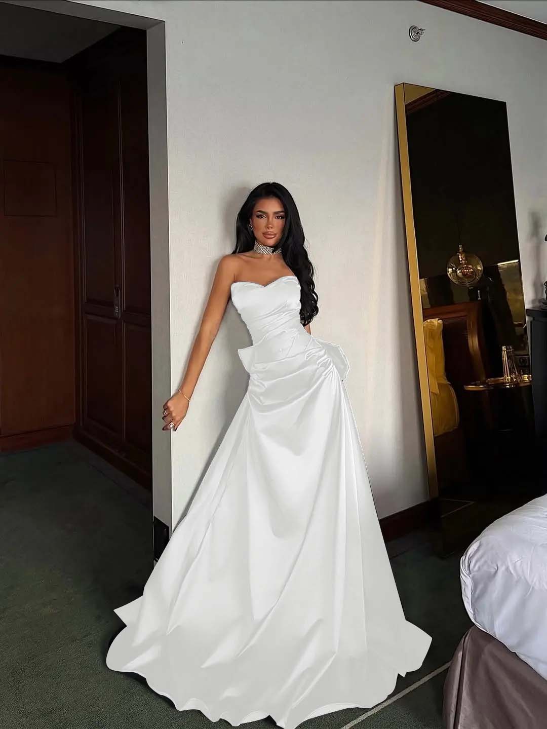 Black Satin Sweetheart Strapless Sleeveless Long A-Line Prom Dress With Pleated