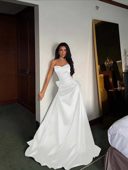 Black Satin Sweetheart Strapless Sleeveless Long A-Line Prom Dress With Pleated