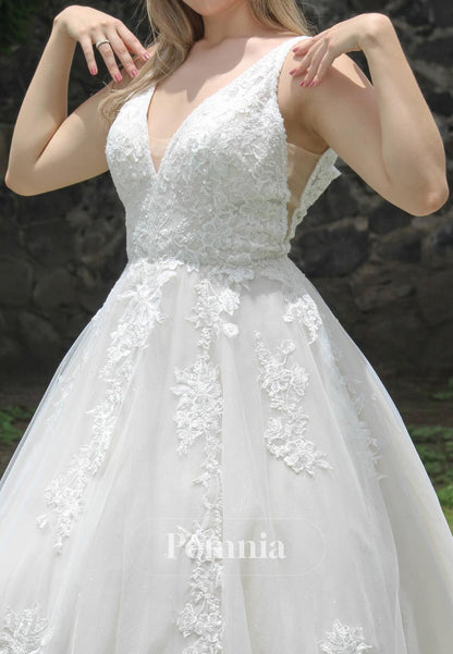 Charming Spaghetti Straps V-Neck Appliques A-Line Wedding Dress