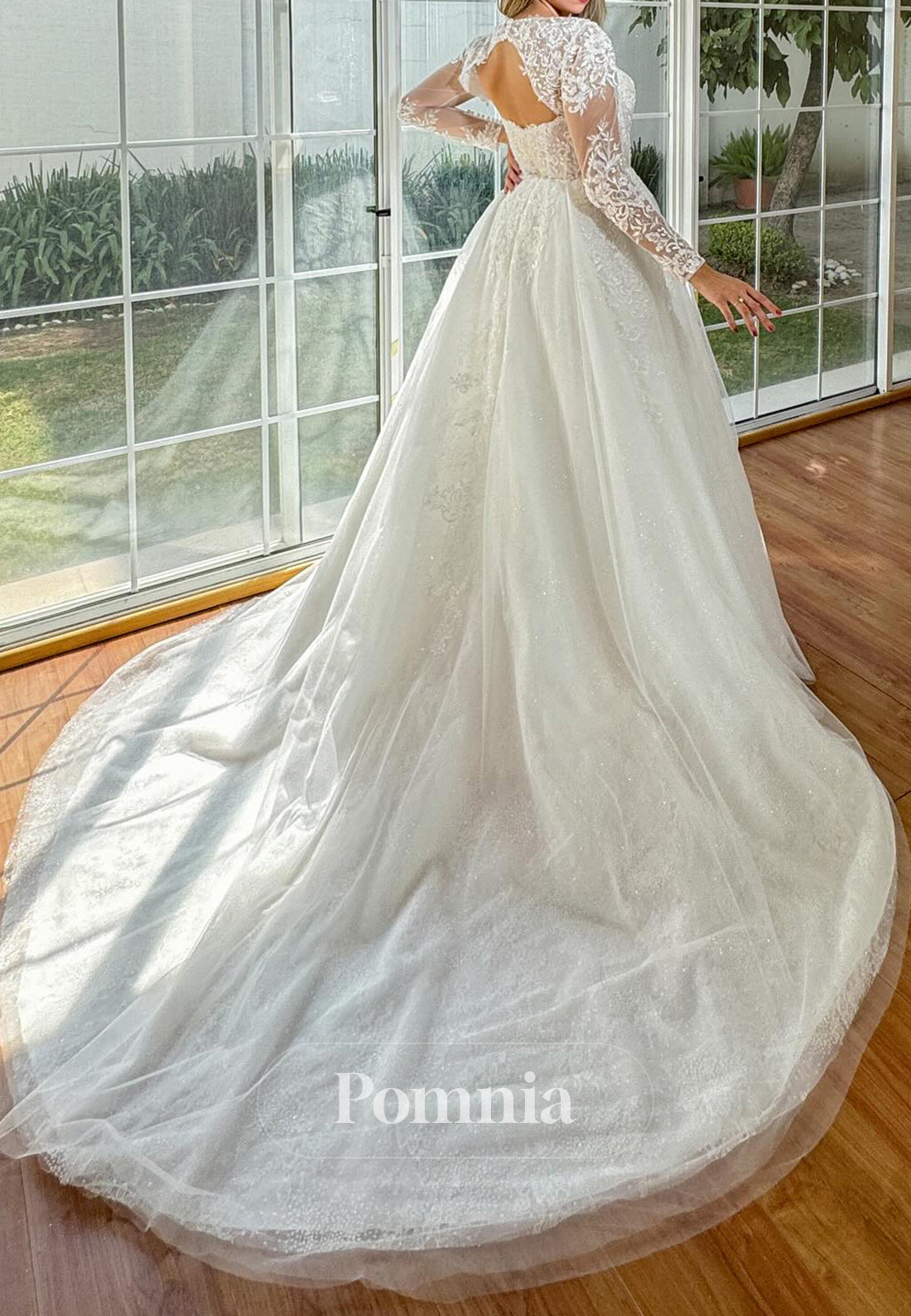 Elegant Long Sleeves High Neck Corset Tulle Wedding Dress