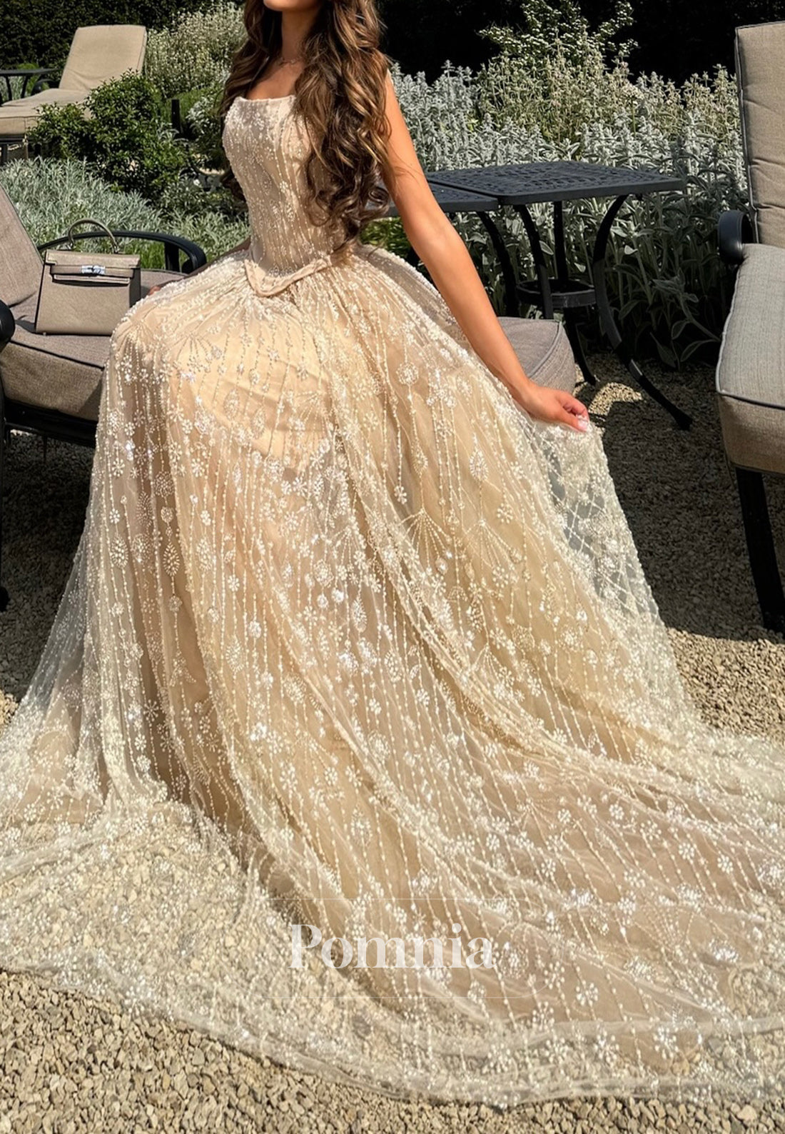 Charming A-Line Spaghetti Straps Square Appliques Evening Dress