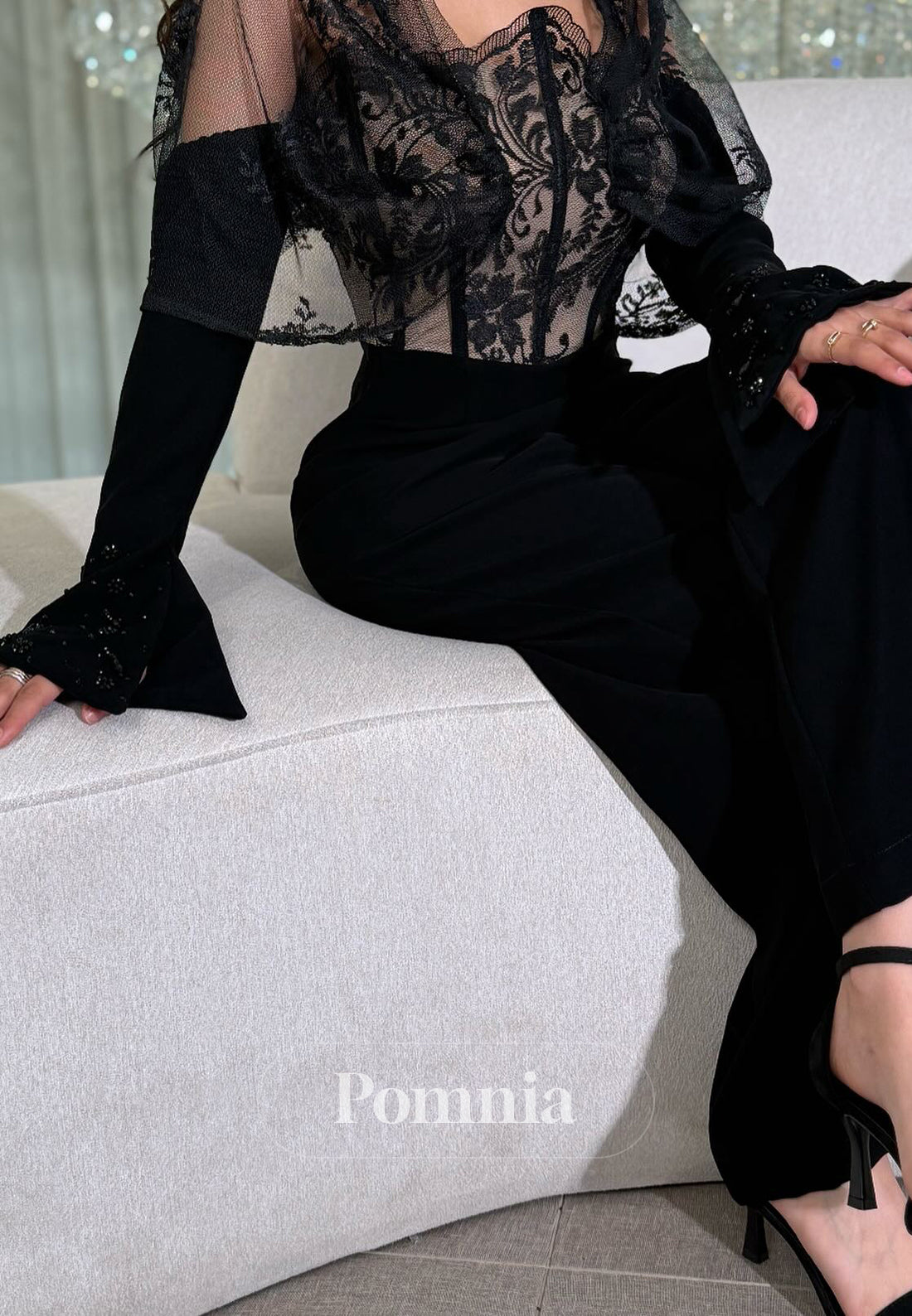 Black Long Sleeves V-Neck Corset Tulle A-Line Prom Dress