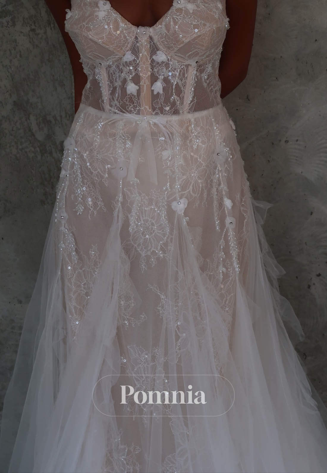 Simple Sweetheart Sleeveless Corset Tulle Lace Wedding Dress