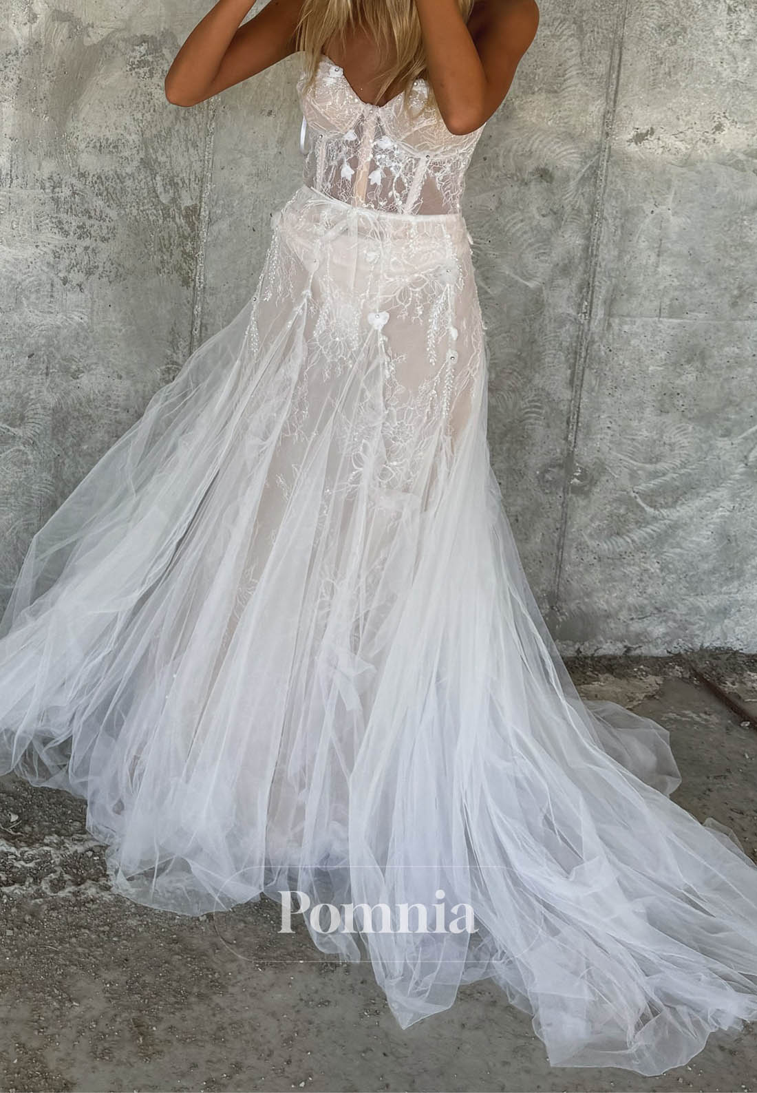 Simple Sweetheart Sleeveless Corset Tulle Lace Wedding Dress