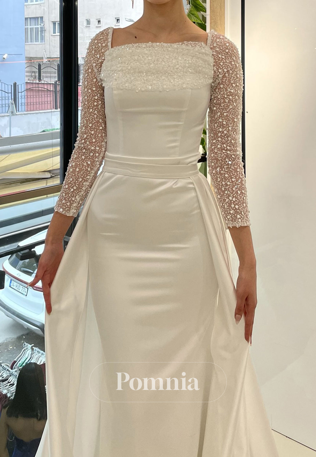 Charming A-Line Long Sleeves Scoop Removable Train Evening Dress