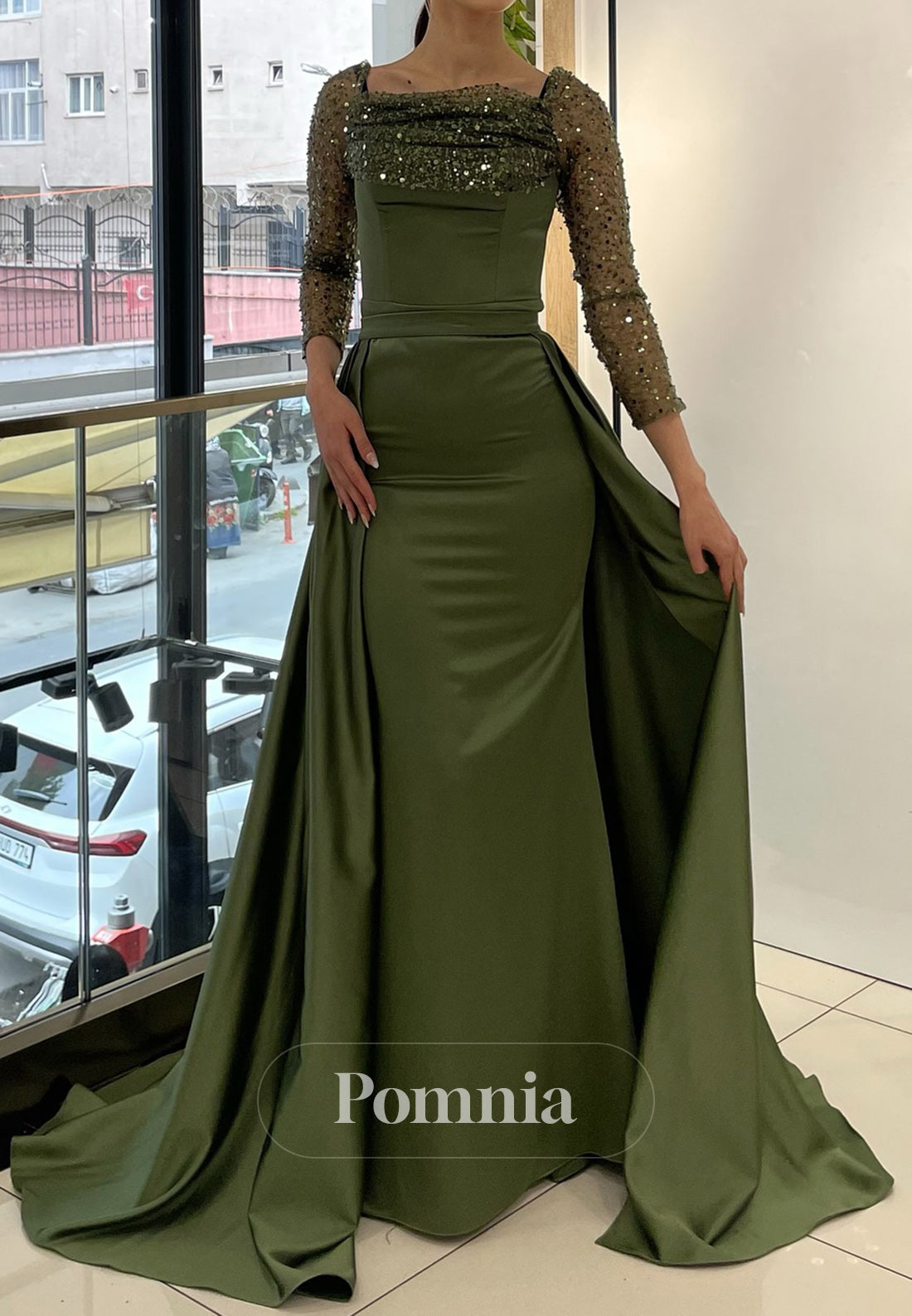 Charming A-Line Long Sleeves Scoop Removable Train Evening Dress