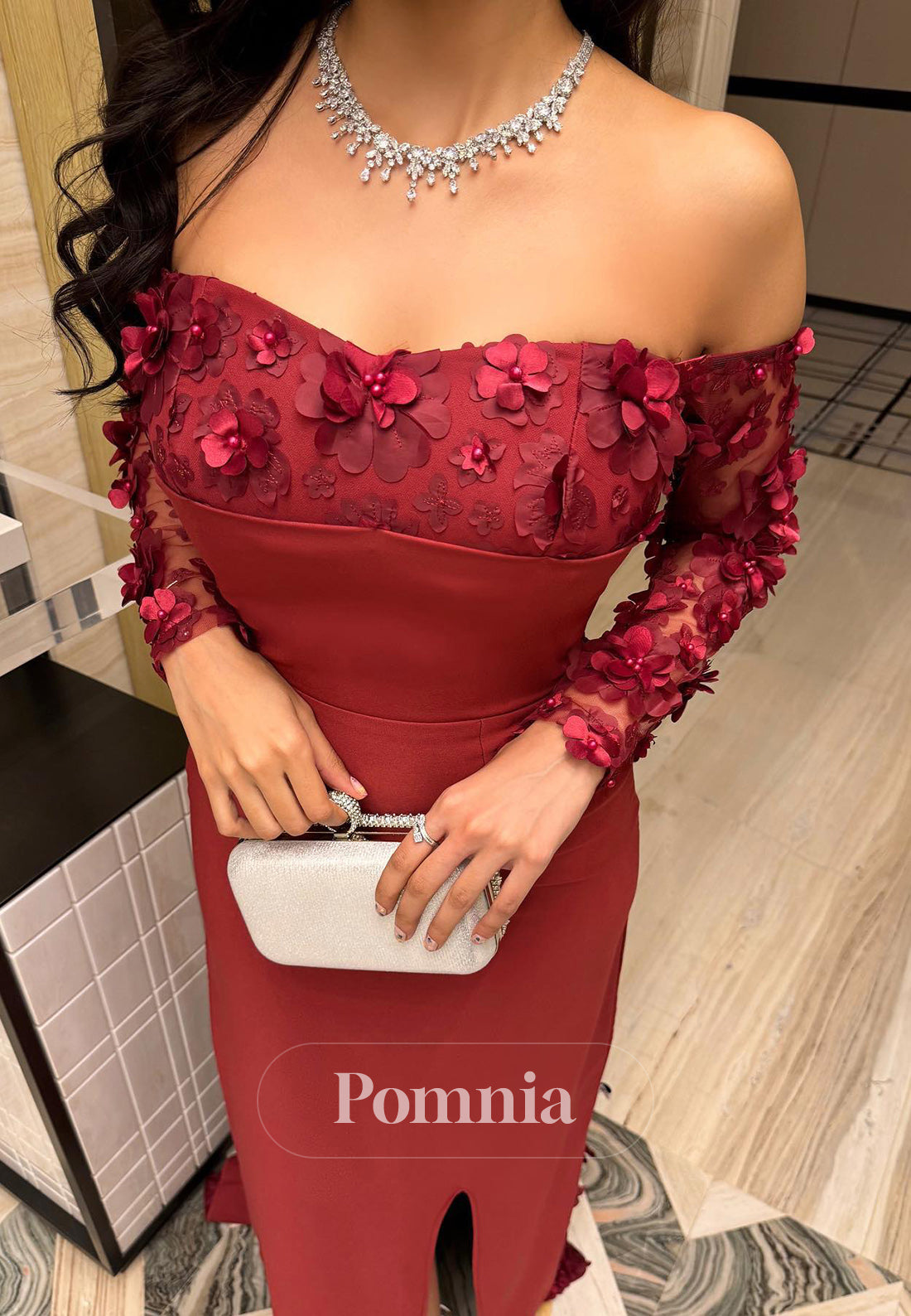 Charming Long Sleeves Off-Shoulder Floral Appliques Evening Dress