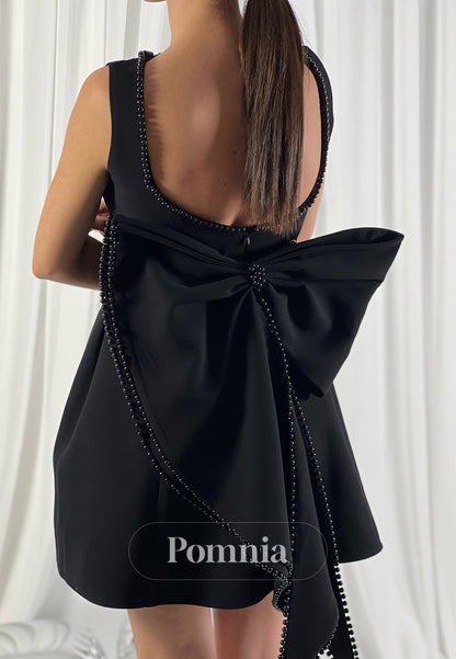 Black Sleeveless Scoop A-Line Sequins Homecoming Dress