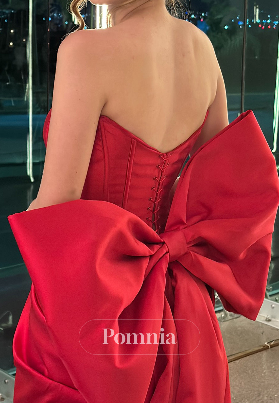 Red A-Line Strapless Sleeveless Bowknot Slit Prom Dress