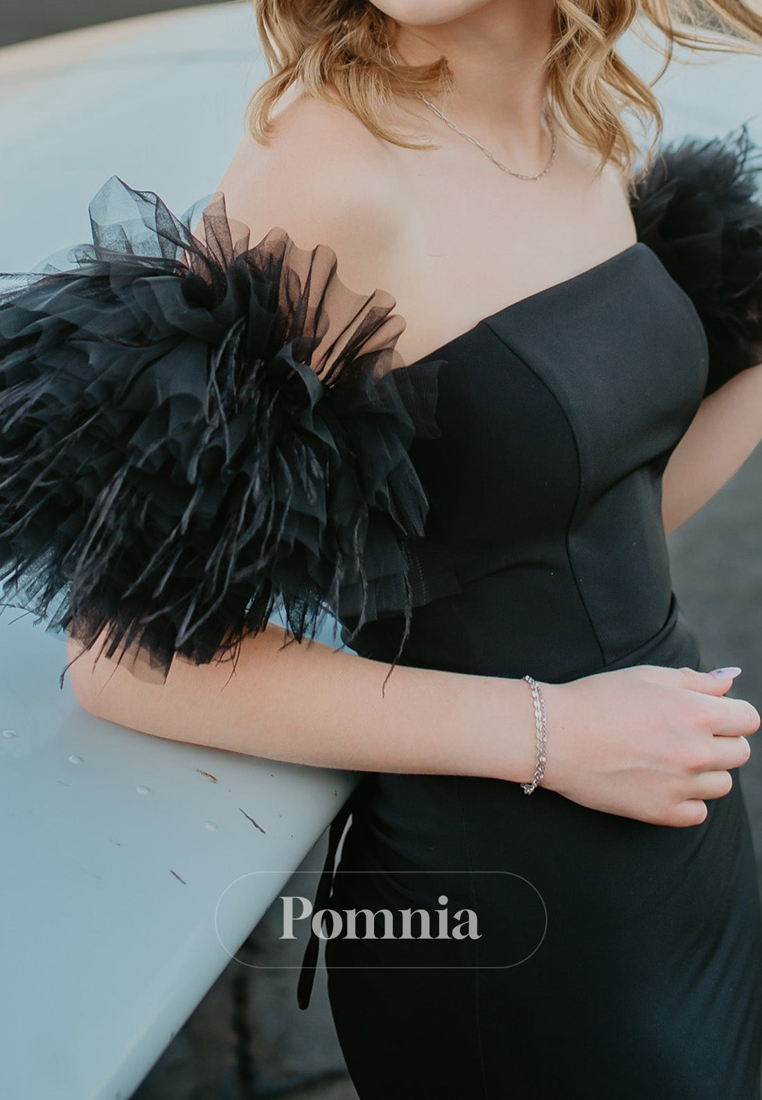 Black Spaghetti Straps Scoop Ruched Homecoming Dress