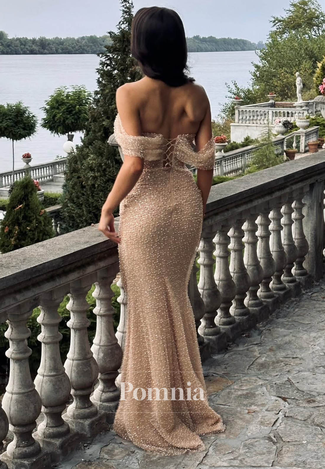 Sheath Off-Shoulder Sleeveless Slit Ruched Prom Dress