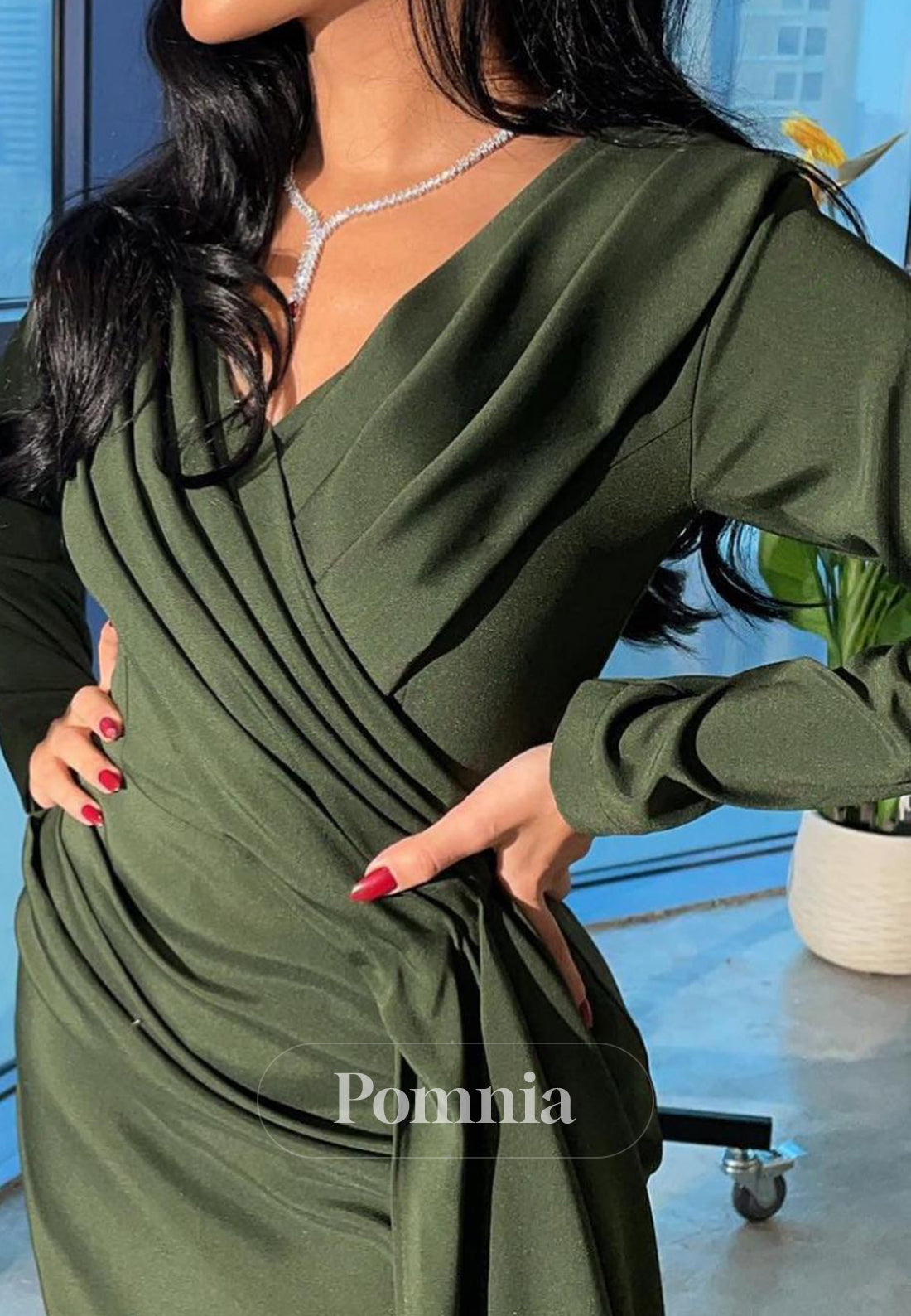 Eucalyptus Long Sleves V-Neck Ruched Evening Dress