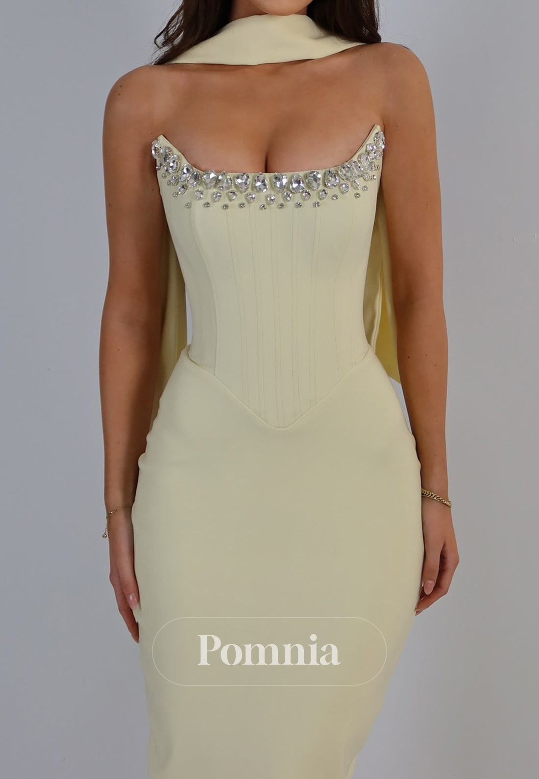 Daffodil Scoop Sleeveless Sequins Sheath Evening Dress