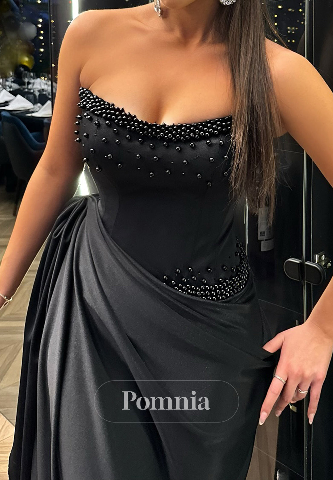 Black Sleeveless Scoop Pearls Ruched Floor-Length Evening Dress