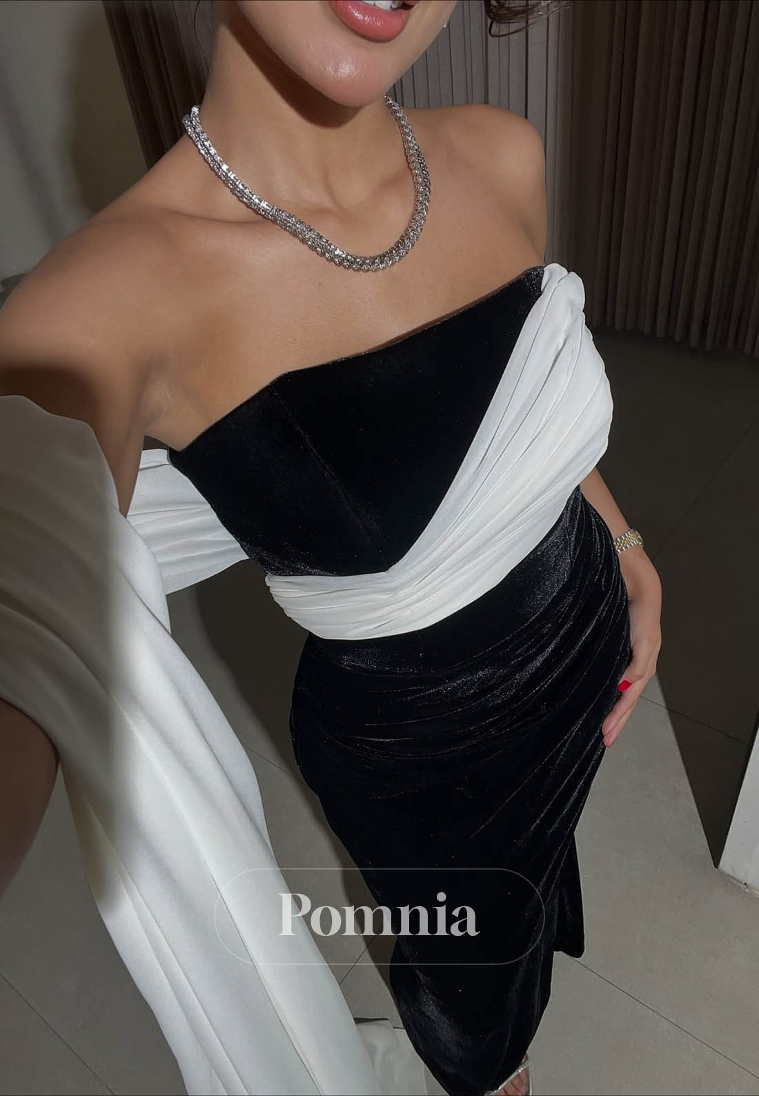 Black Sleeveless Strapless Satin Evening Dress