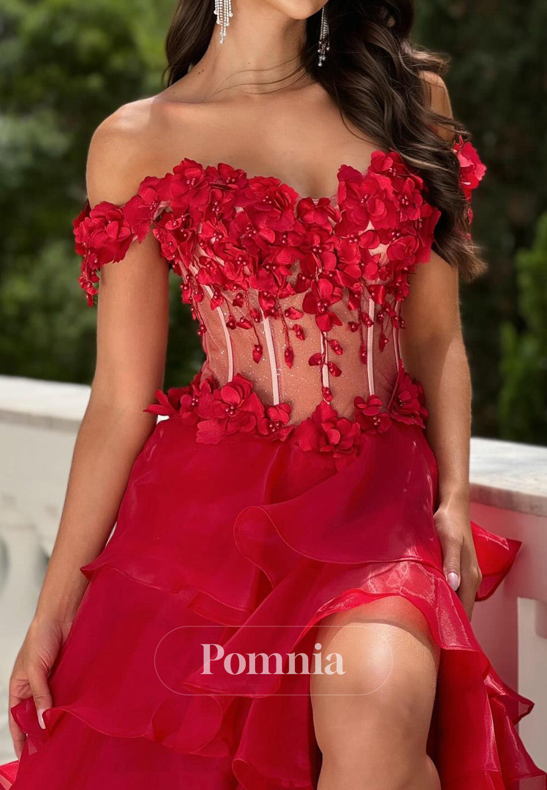 Red Sleeveless Sweetheart Corset Tulle Ruffles Prom Dress