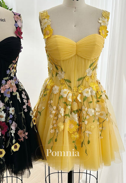 Charming Spaghetti Straps Sweetheart Appliques Homecoming Dress