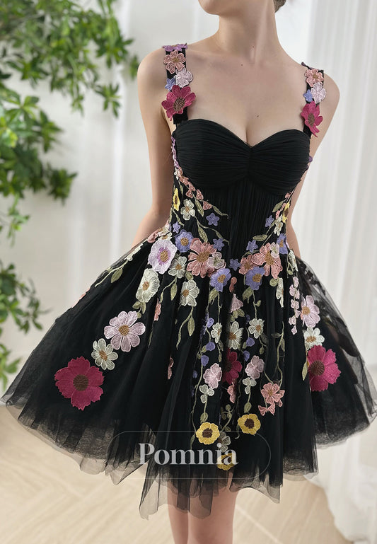 Charming Spaghetti Straps Sweetheart Appliques Homecoming Dress