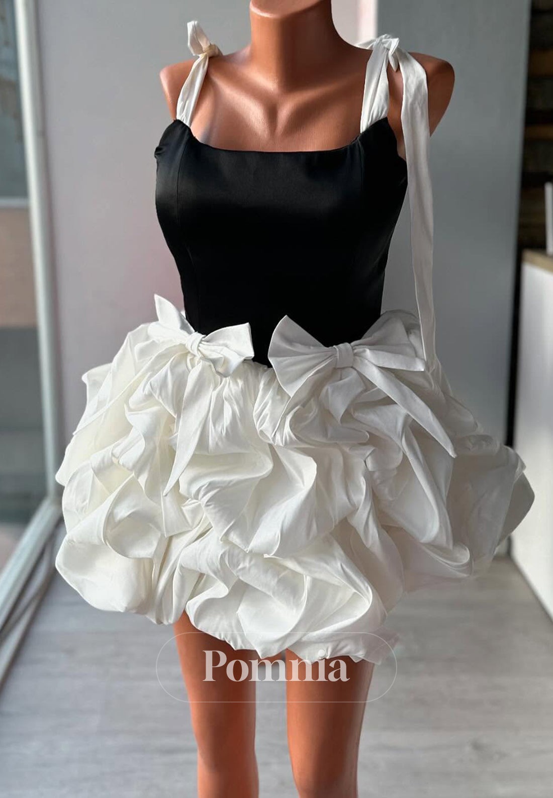 Simple Spaghetti Straps Scoop Ruched Corset Mini Homecoming Dress