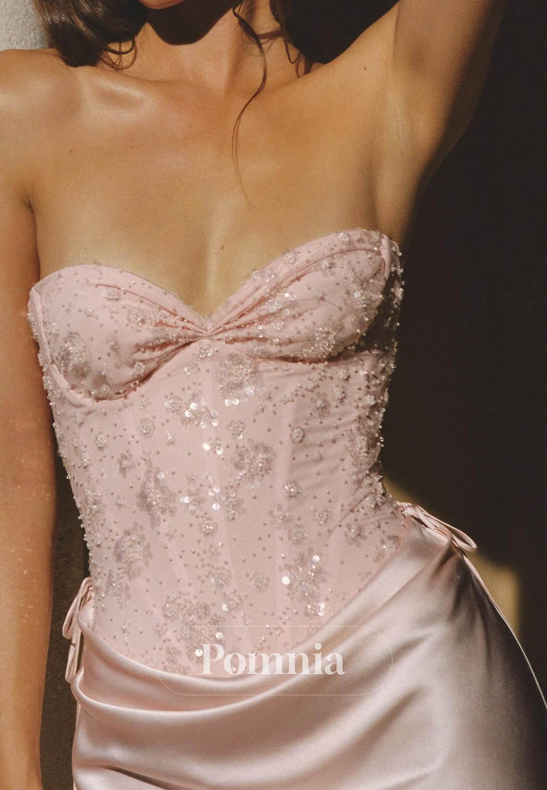 Pink A-Line Sleeveless Strapless Appliques Prom Dress