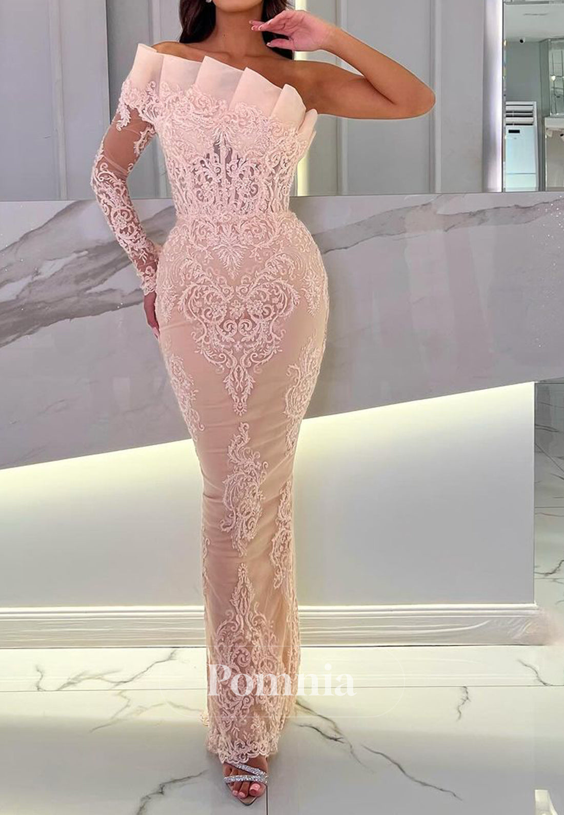 Sheath One Shoulder Long Sleeves Appliques Evening Dress