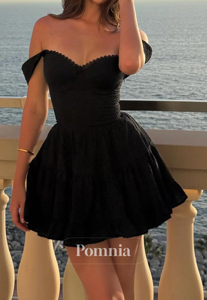 Black Spaghetti Straps Sweetheart Short Homecoming Dress