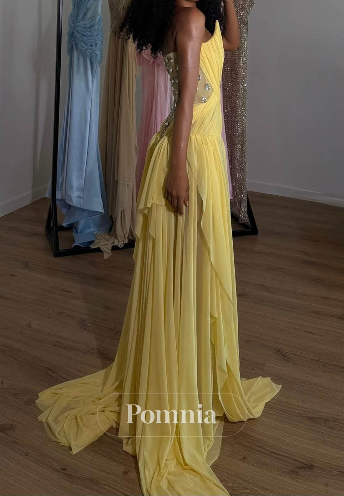 Simple A-Line Sleeveless Strapless Empire-Waist Prom Dress