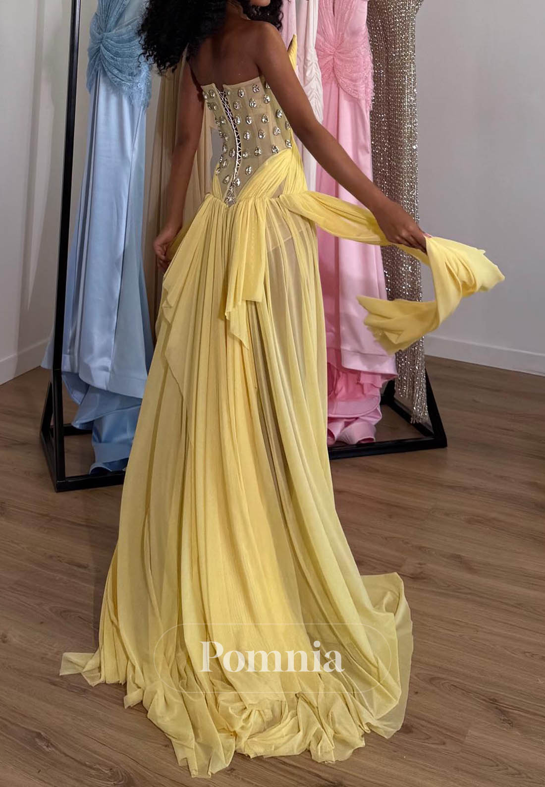 Simple A-Line Sleeveless Strapless Empire-Waist Prom Dress