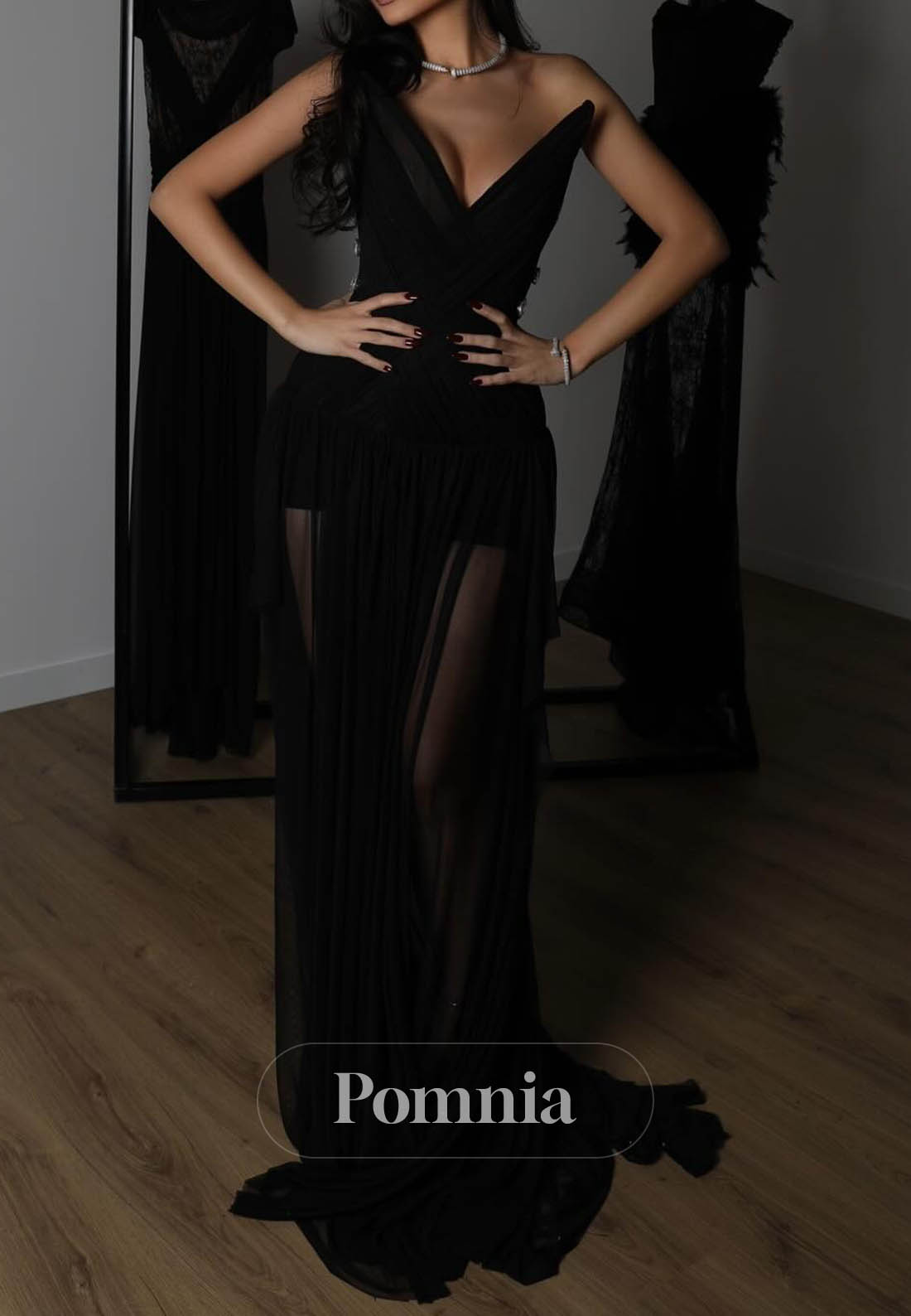 Simple A-Line Sleeveless Strapless Empire-Waist Prom Dress