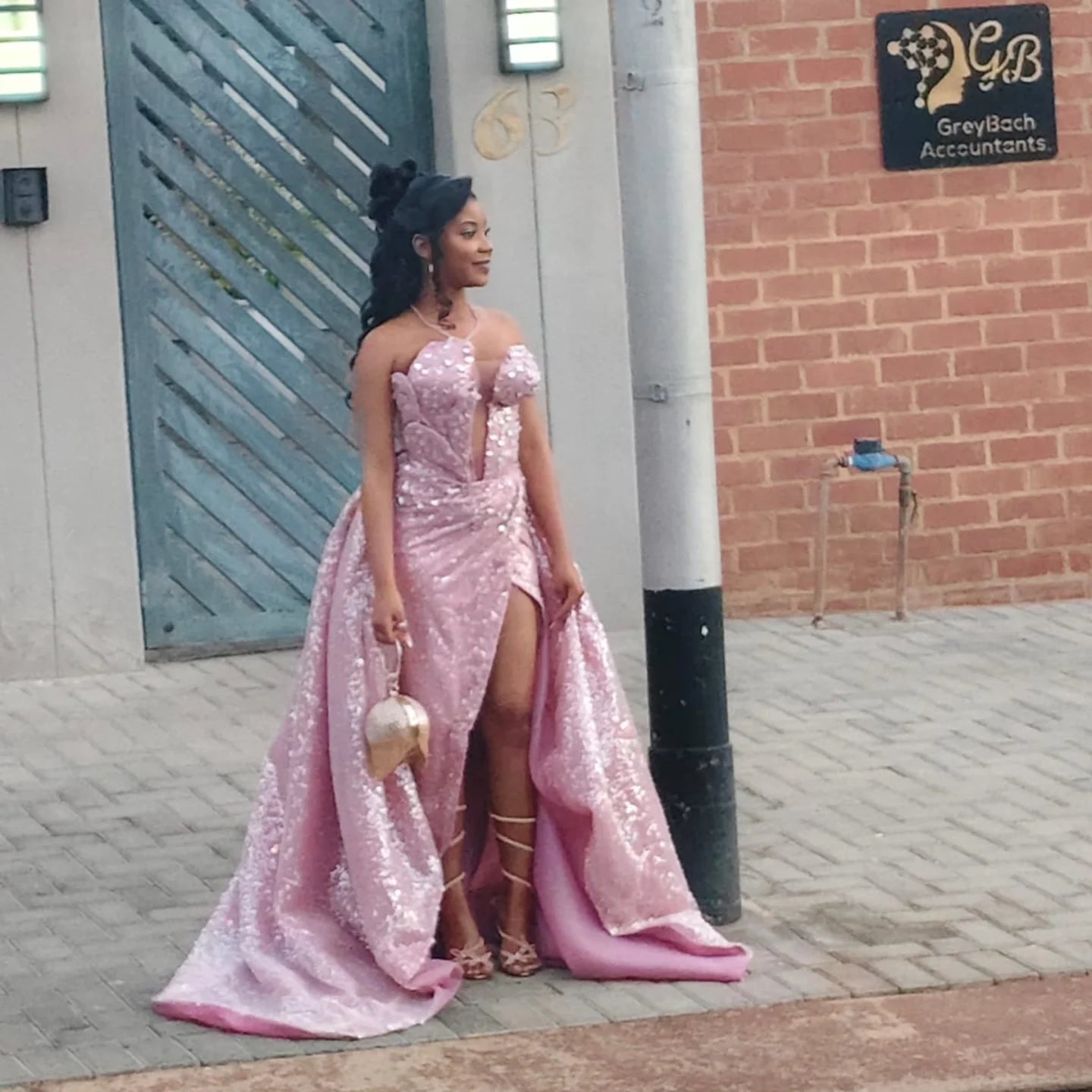 Blushing Pink Sleeveless Strapless Beads Slit Prom Dress