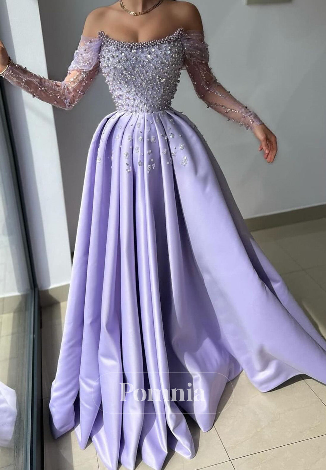 Lilac Long Sleeves Sweetheart Pearls Prom Dress
