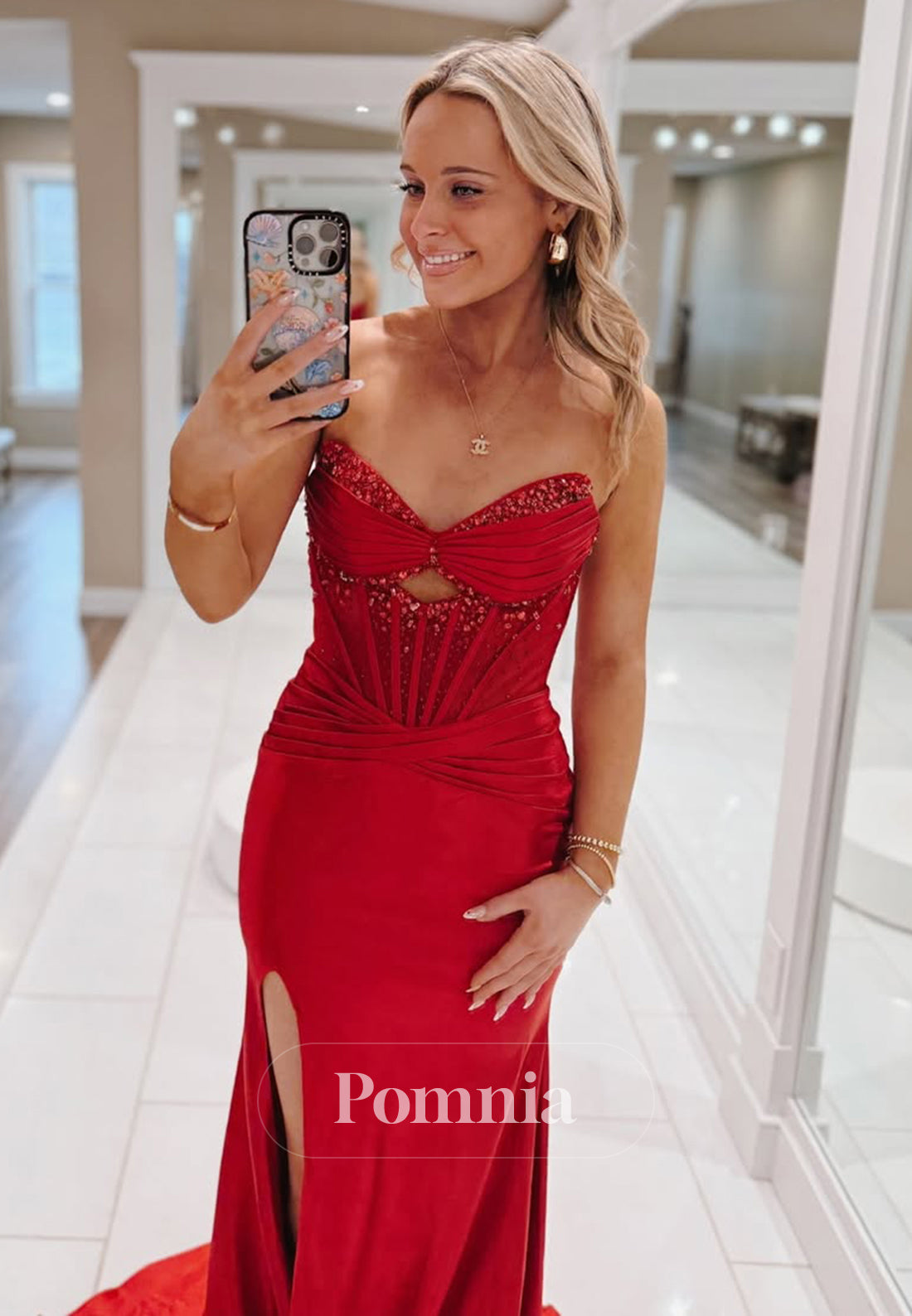 Red Sleeveless Sweetheart Prom Dress with Slit Sequins Evening Party Dress