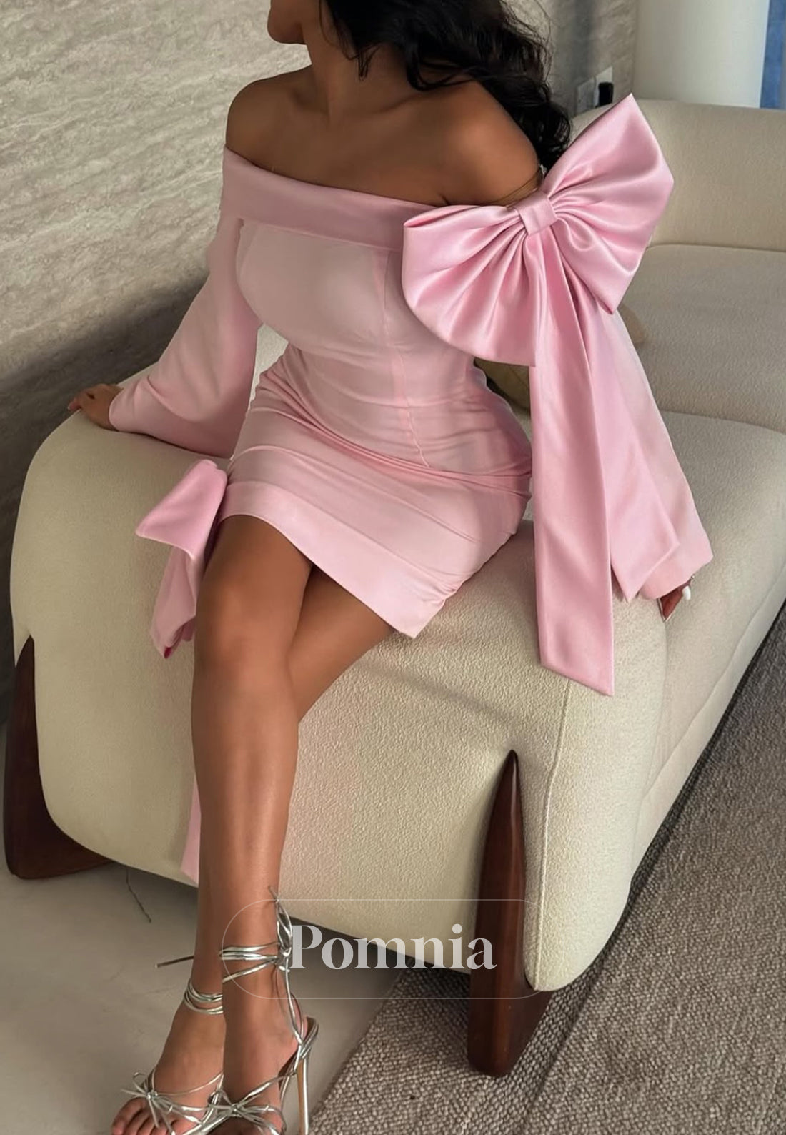 Blushing Pink Bowknot Off-Shoulder Mini Homecoming Dress