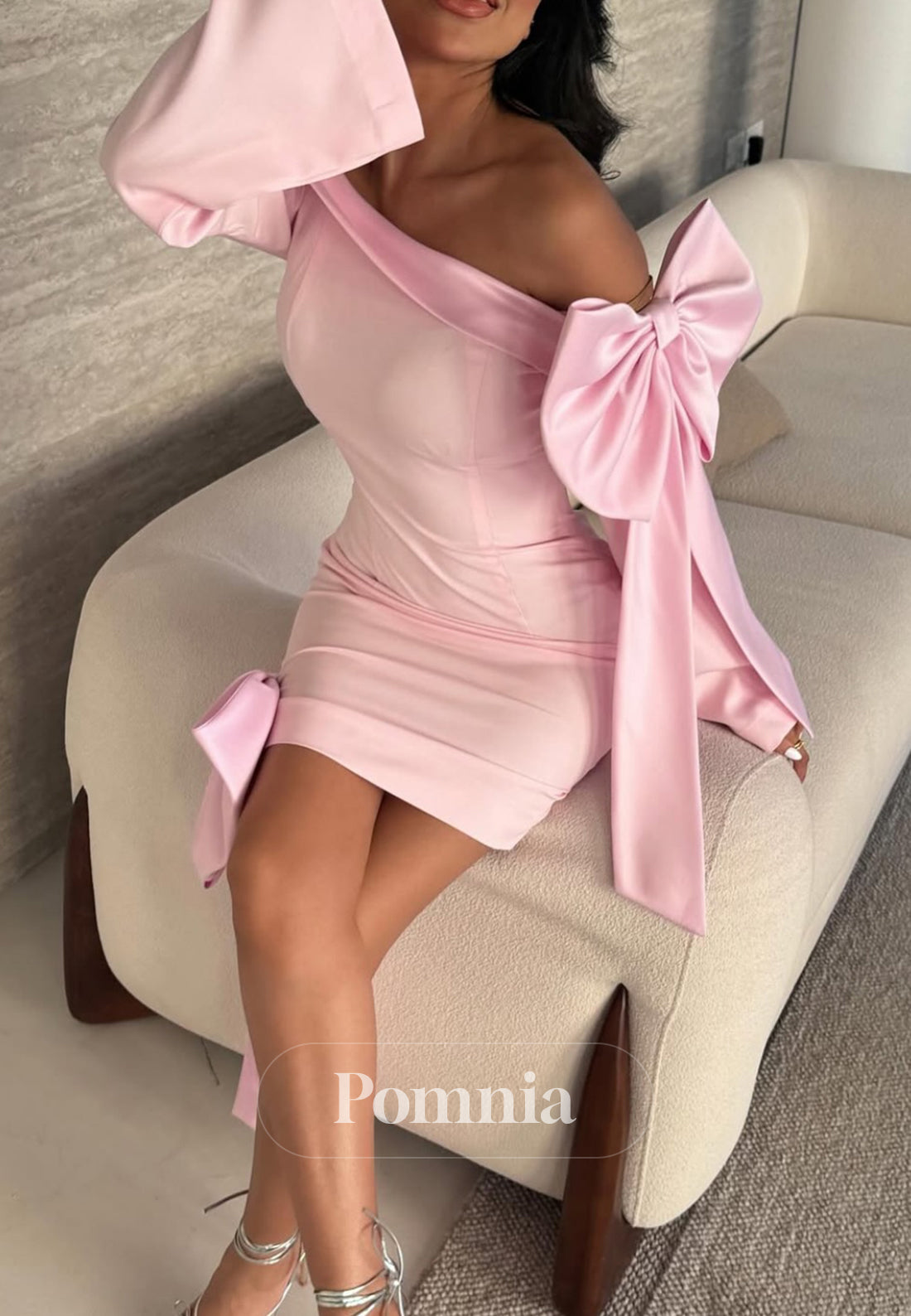 Blushing Pink Bowknot Off-Shoulder Mini Homecoming Dress
