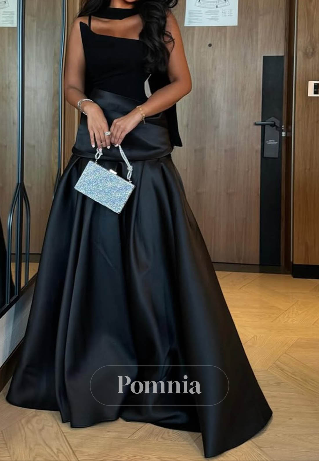 Black Sleeveless Strapless Empire-Waist A-Line Prom Dress