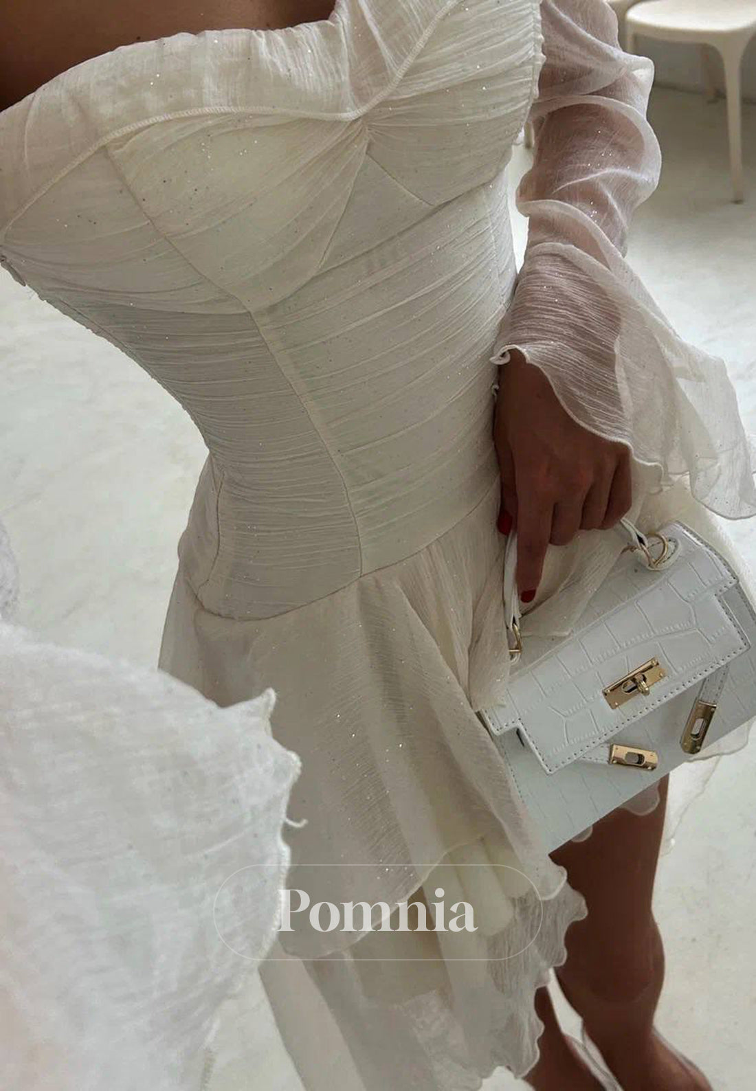 Simple Sleeveless Strapless Ruched Short Homecoming Dress