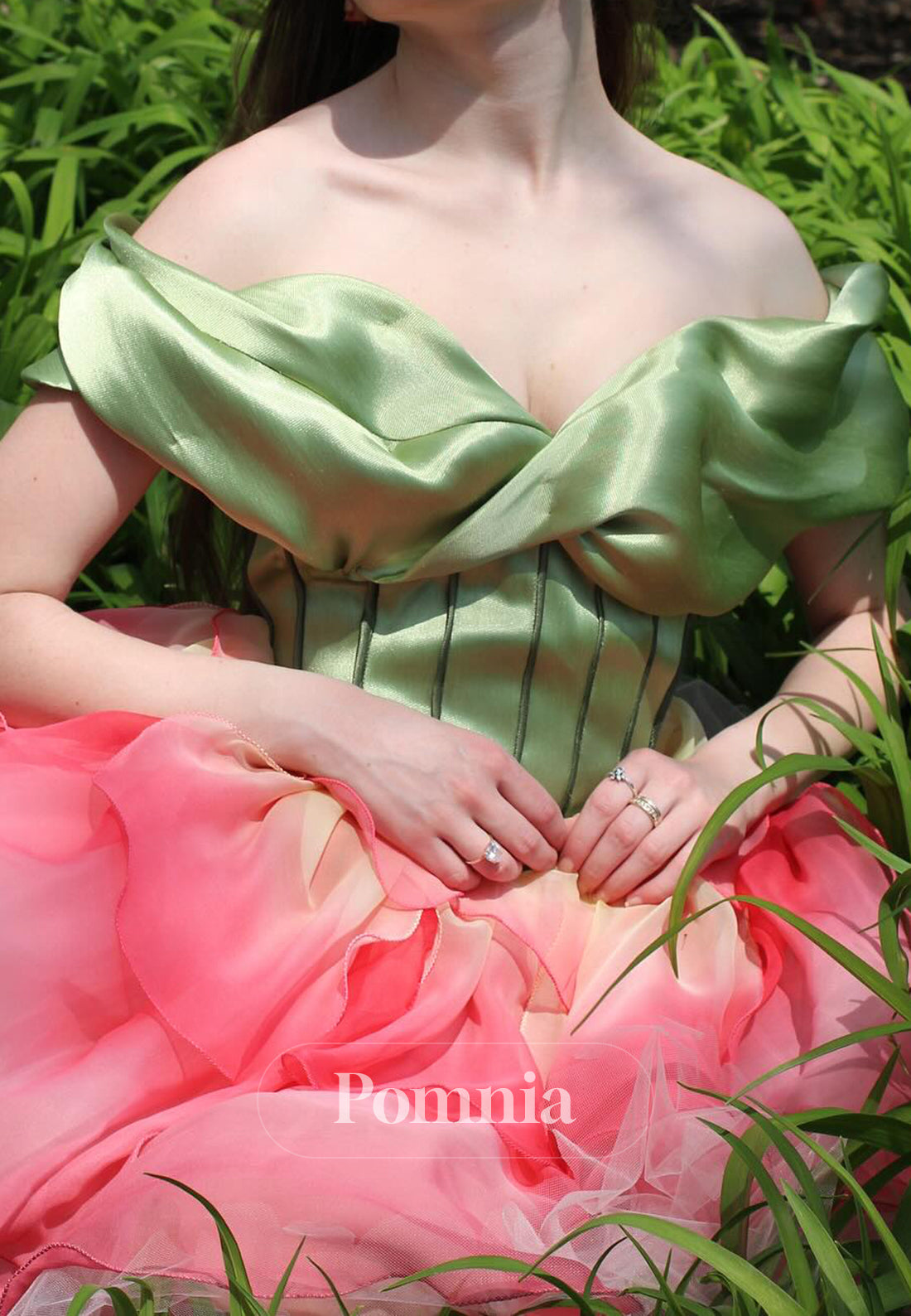 A-Line Sweetehart Sleeveless Ruffles Corset Homecoming Dress